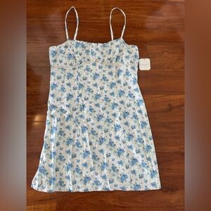 Altar'd State blue and white floral mini dress (L) Junior